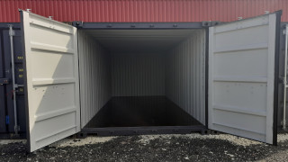 Location container Corme-Royal
